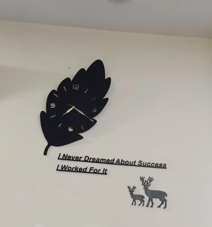 3D Leaf Wooden Wall Clock Black Golden Hands, ,