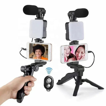 Vlogging Kit with Mic & Light Black