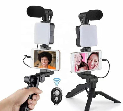 Vlogging Kit with Mic & Light Black